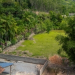 TERRENO PLANO COM 1.046M² EM RIO DOS CEDROS